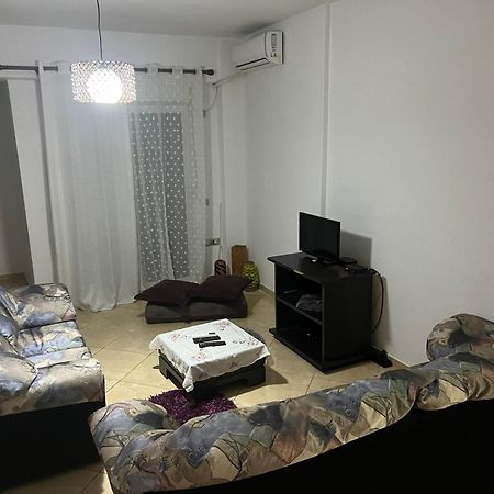Ela Appartaments Влёра Экстерьер фото
